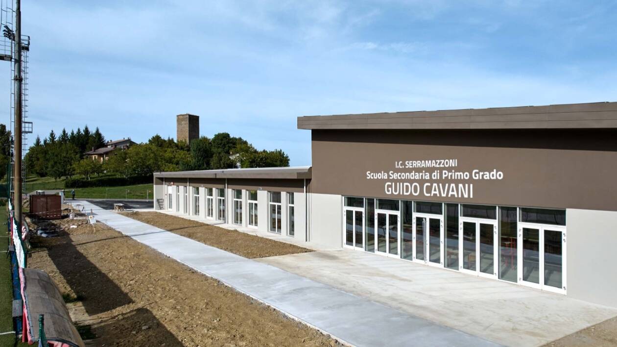 Serramazzoni, a Ligorzano inaugura la nuova scuola media