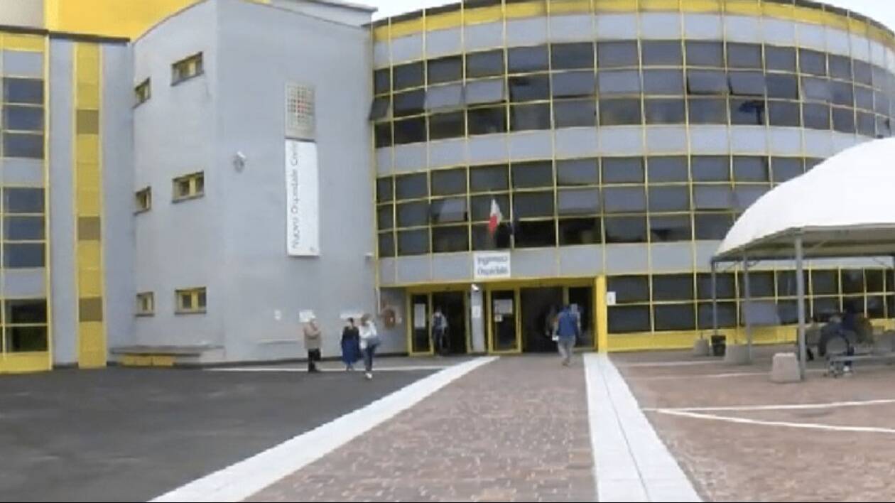 Sassuolo, vigili del fuoco in ospedale per un guasto elettrico