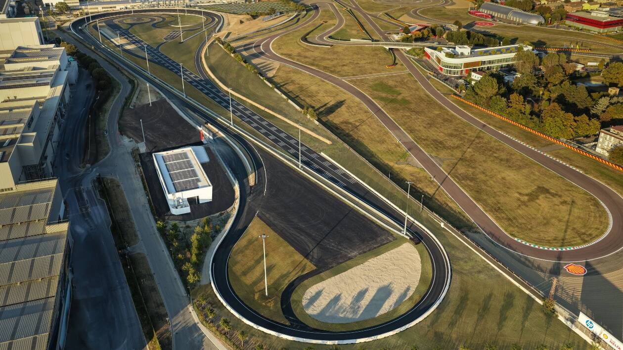 Ferrari, ultimato il nuovo circuito di collaudo a Fiorano