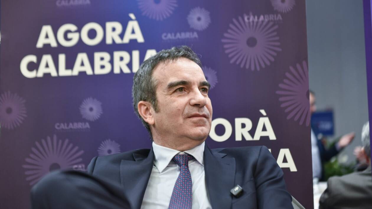 Elezioni in Calabria, non c'è partita: Occhiuto trionfa. Nuova disfatta per l'asse Pd-M5S