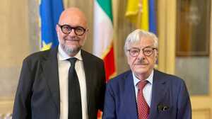 https://www.lapressa.it/articles/073796/modena-giancarlo-giannini-TN.jpg