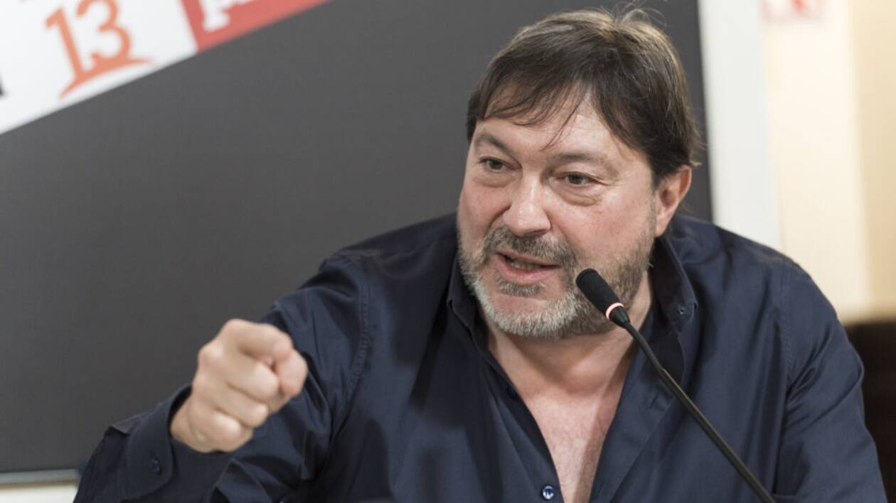 Attentato a Ranucci, presidio del sindacato dei giornalisti di Modena