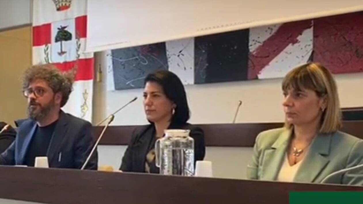 Sanità Area Nord Modena, la politica si divide ma i sindaci uniscono: il fallimento dei partiti