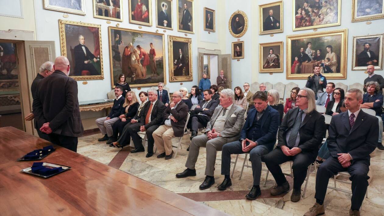 Modena, premiati in Municipio i nuovi 9 maestri del lavoro