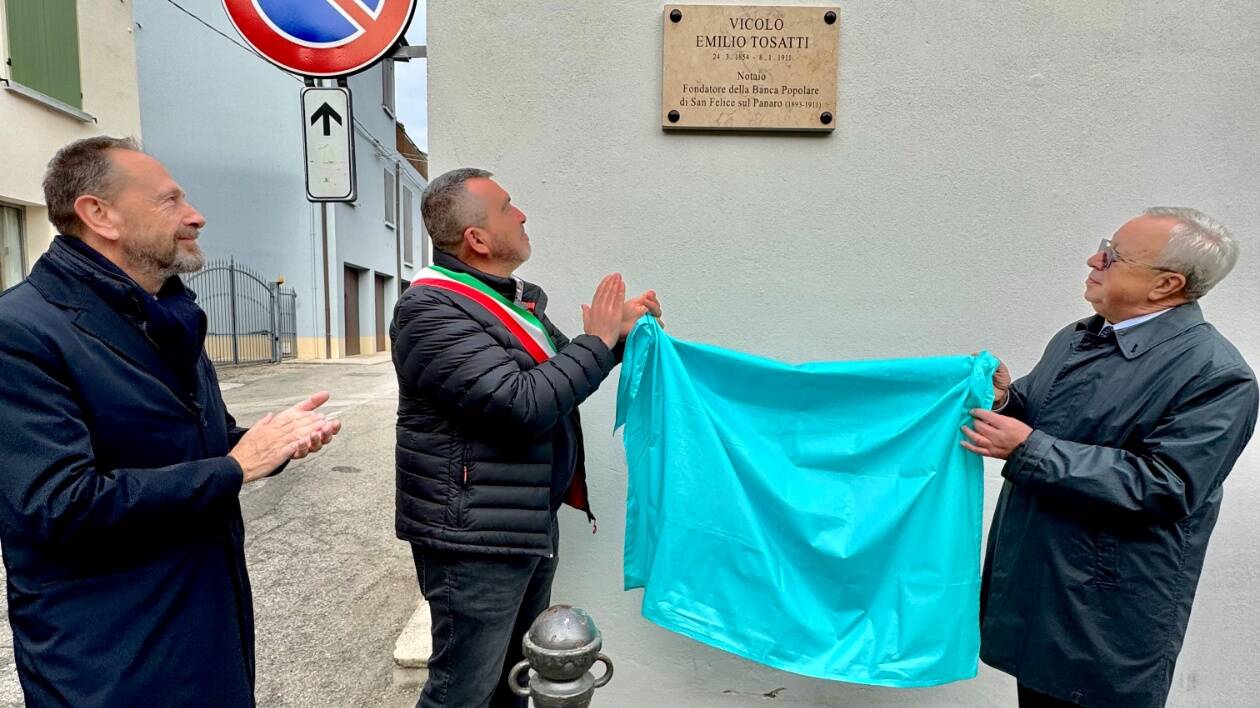 San Felice, un vicolo per Emilio Tosatti, fondatore di SanFelice 1893 Banca popolare