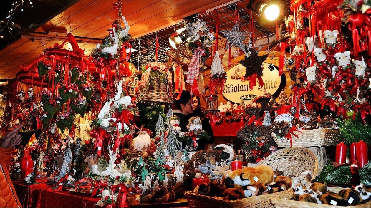 Modena: in centro i mercatini natalizi tirolesi