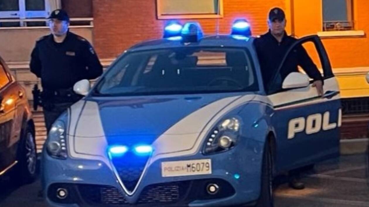 Sorpreso a spacciare a Fiorano, sperona la polizia: arrestato marocchino