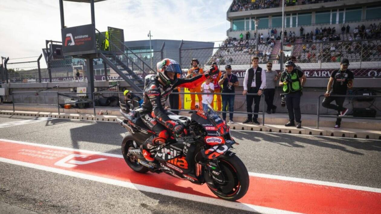 MotoGP, a Valencia Bezzecchi parte in pole