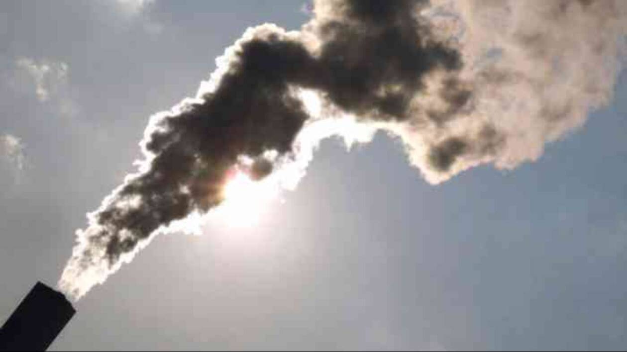 Più differenziamo, più Hera incassa. Più importiamo rifiuti, più l’inceneritore lavora