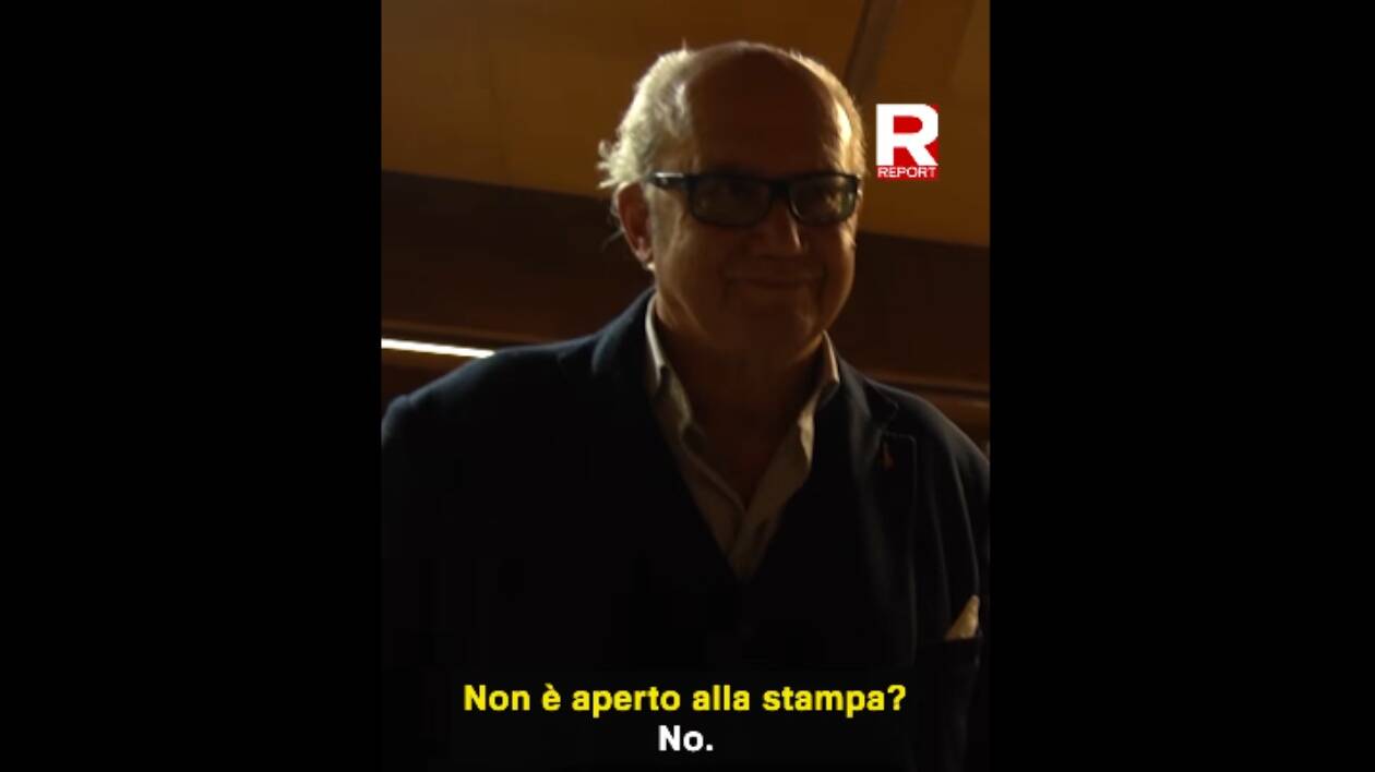 Carpi, incontro anti-gender. La Lega caccia la troupe di Report: 'Pseudo-inviati'