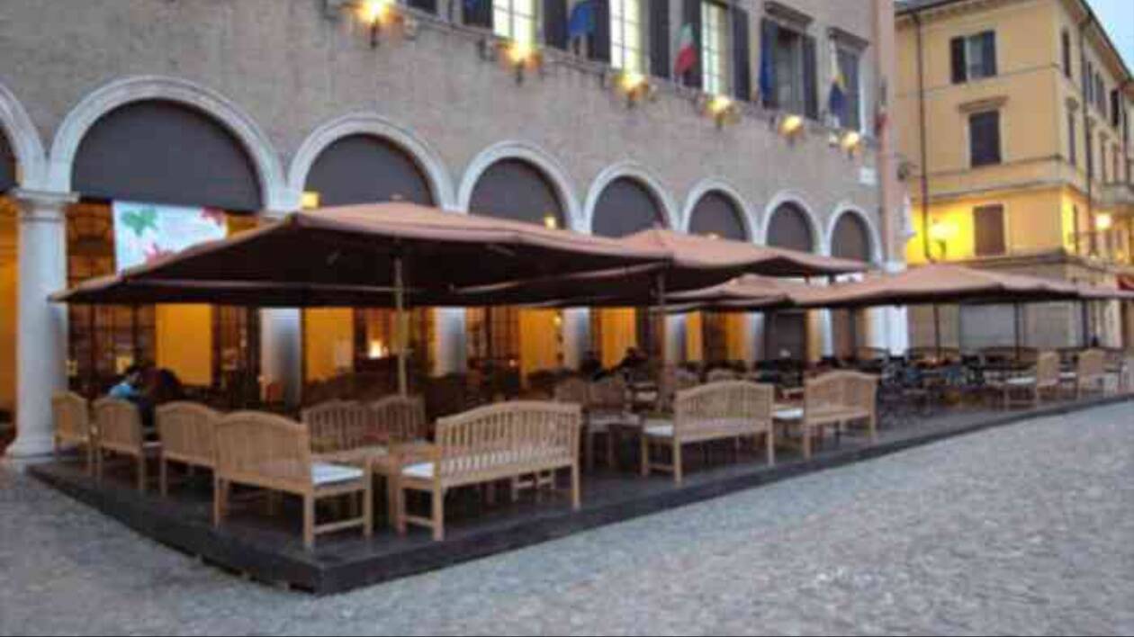 Caffè Concerto, rate di affitto e utenze non riscosse per 900.000 euro: il Comune revoca la concessione