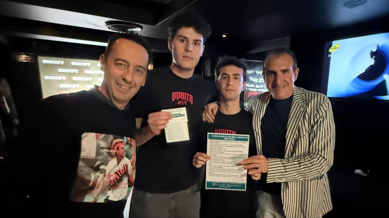 Etilometri e profilattici: 300 kit distribuiti dal consigliere Paldino allo Snoopy