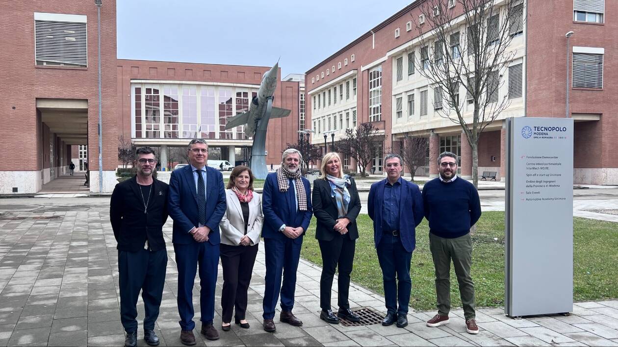 Intelligenza artificiale applicata allo studio della narcolessia: l'industria farmaceutica giapponese a Unimore