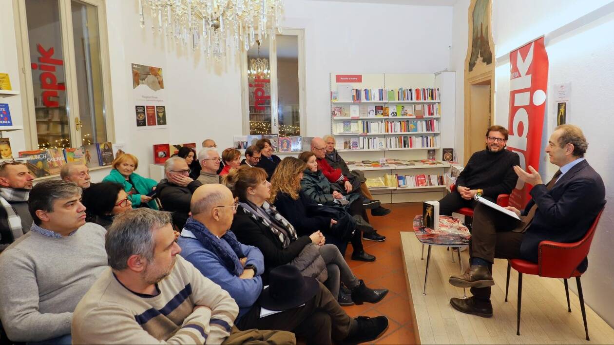 Elogio della tracotanza: partecipata serata di presentazione alla Ubik	