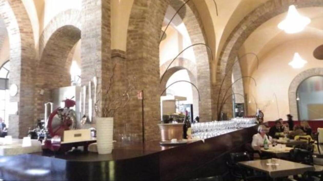 Caffè Concerto chiuso con un debito di gestione da 932.000 euro