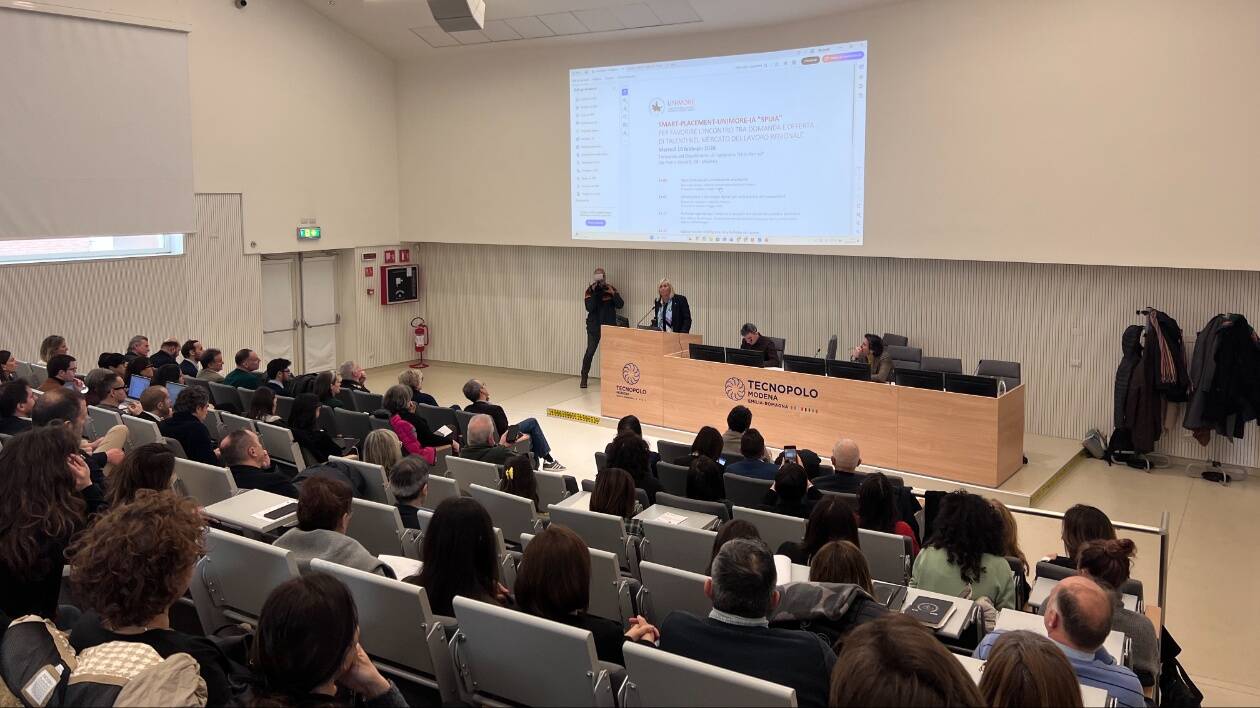 Lavoro: da Unimore assistente IA per individuare il profilo giusto