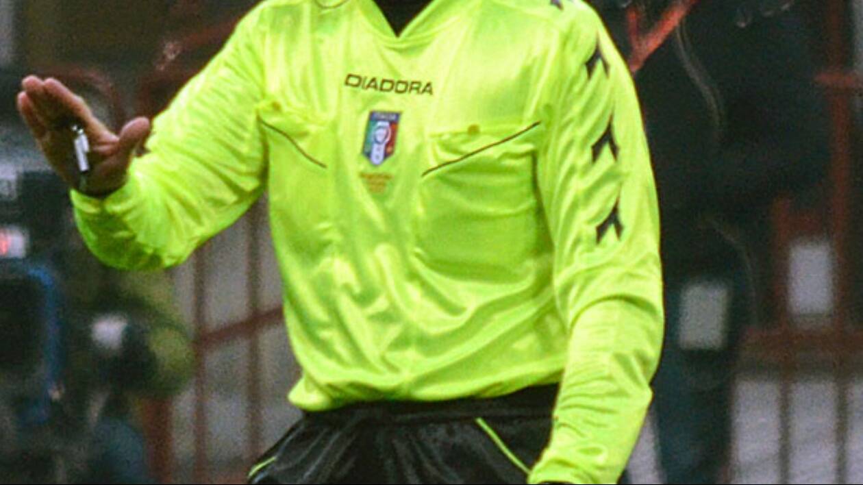 Seconda categoria, arbitro modenese fischia un rigore: il capitano lo schiaffeggia