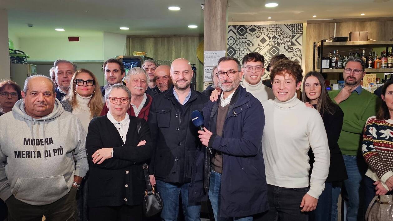 Ancora una iniziativa del Comitato Modena merita di più: sabato presidio in stazione