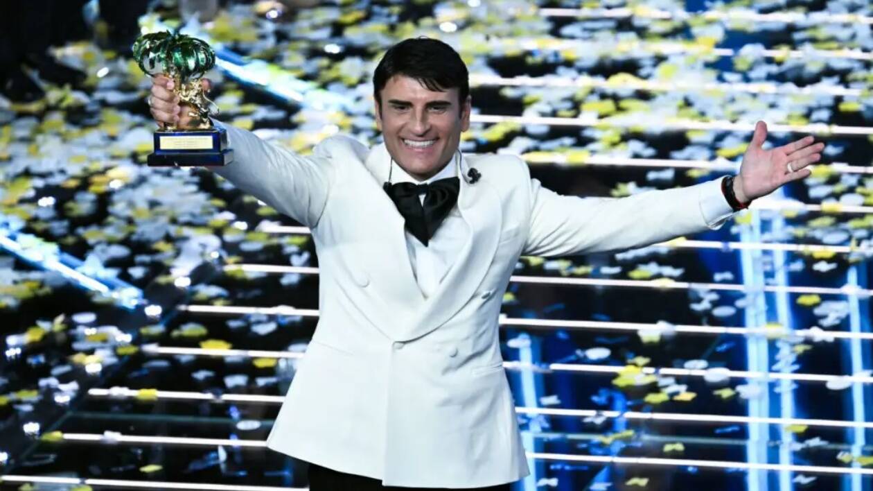 Sanremo, vince Sal Da Vinci: 'Per sempre sì' è già tormentone