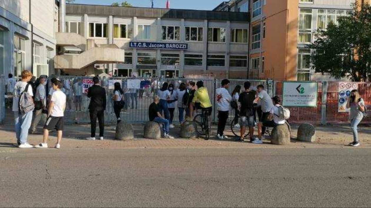 Liceo Made in Italy: tante iscrizioni al Barozzi, si parte con due classi prime