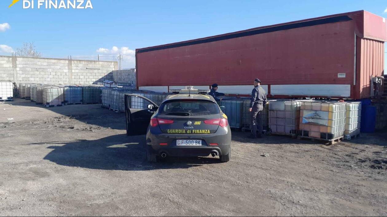 La Finanza sequestra 80mila litri di gasolio di contrabbando