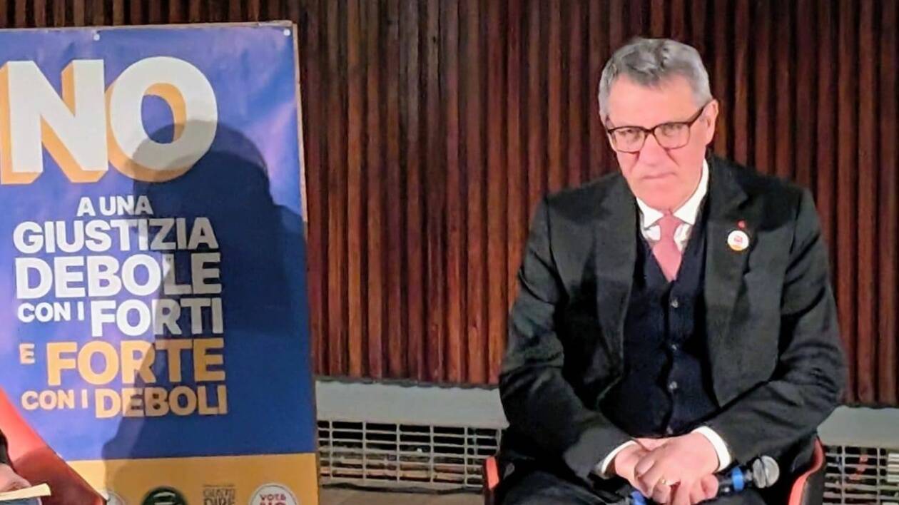 Landini oggi difende la Costituzione, ma nel periodo dell'orrore del Green Pass dov'era?