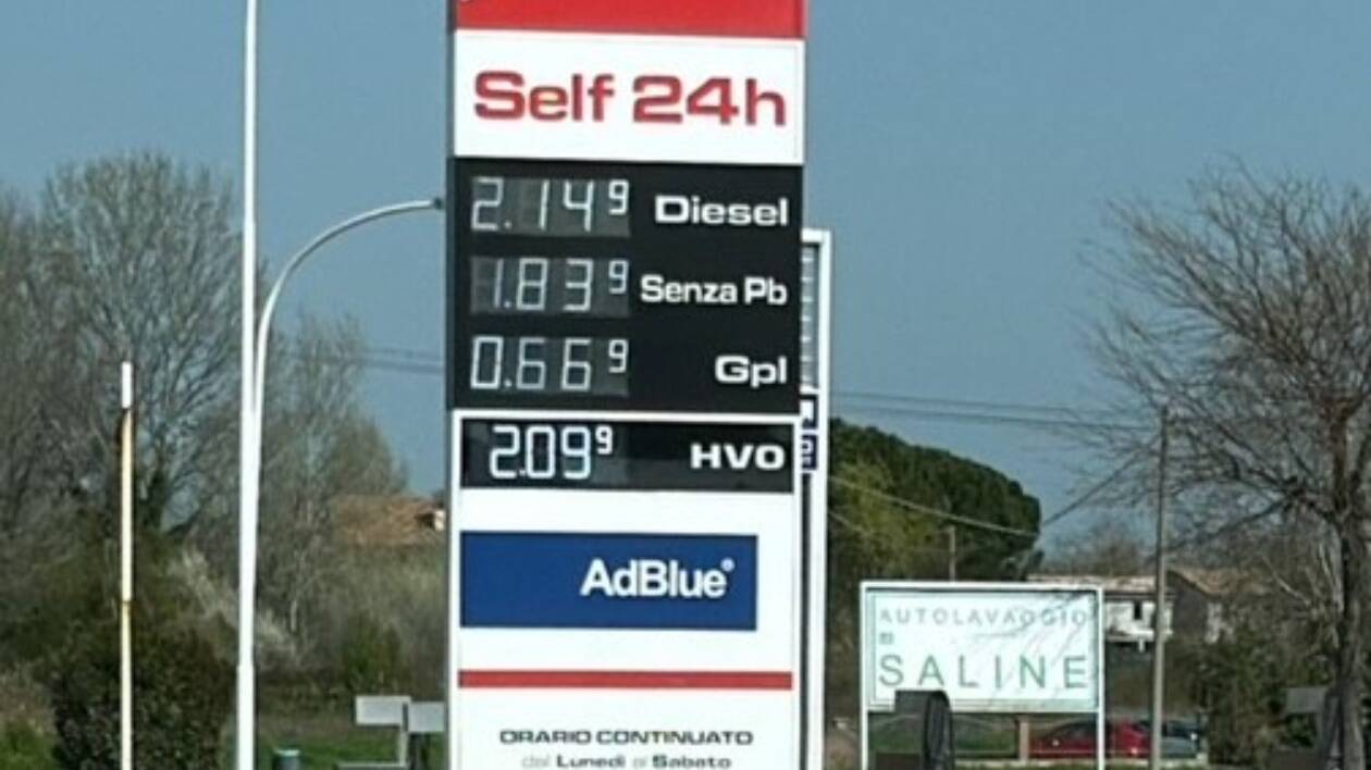 Taglio accise, mister Prezzi conferma: tanti non hanno ridotto i prezzi