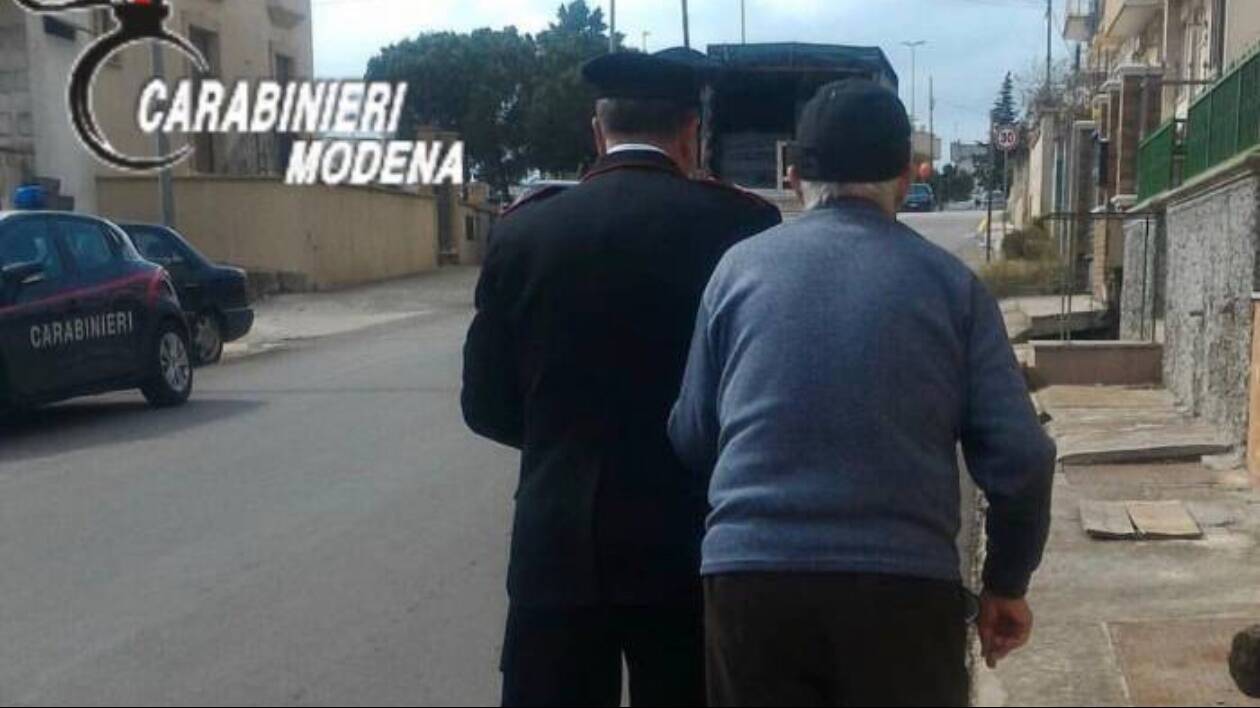 Modena, egiziano tenta di truffare 94enne, ma l'anziano si accorge di tutto e lo fa arrestare