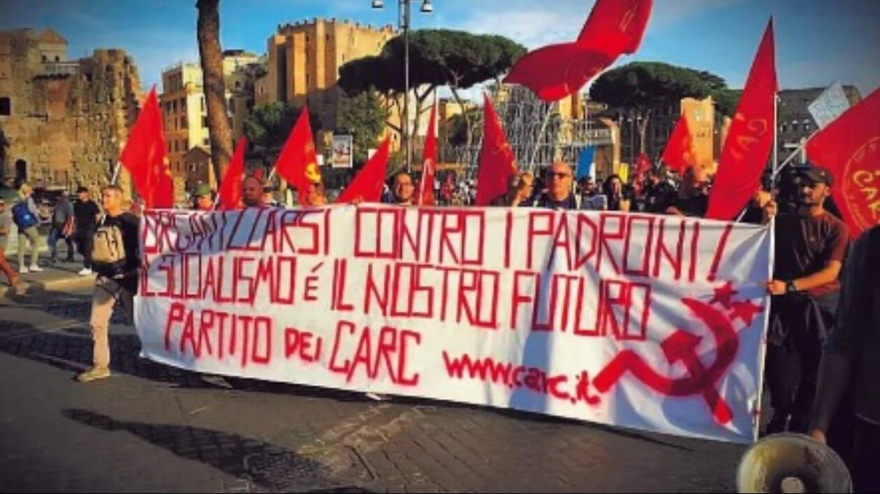 'II No al referendum è stato un No al governo': i comitati comunisti invitano alla piazza per 'cacciare' il governo Meloni