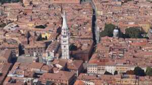 https://www.lapressa.it/articles/078127/modena-TN.jpg