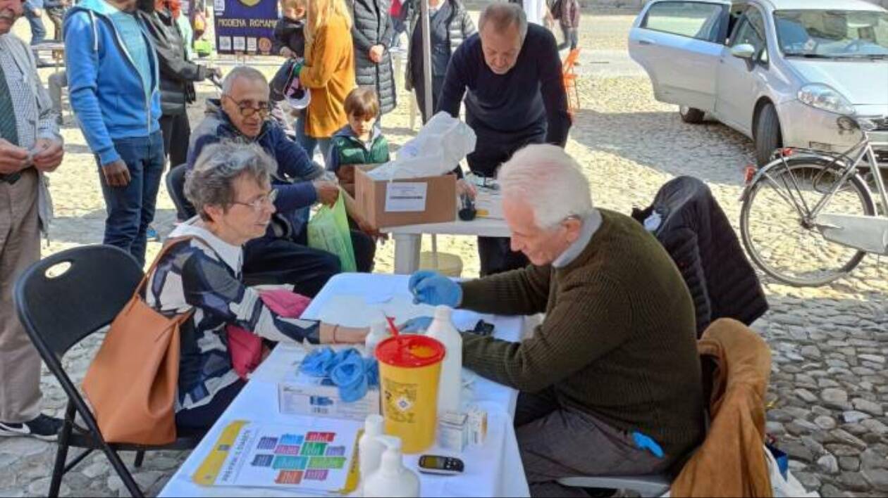 Domenica 12 aprile è Lions Day: screening e consulenze sanitarie gratuite in piazza Roma