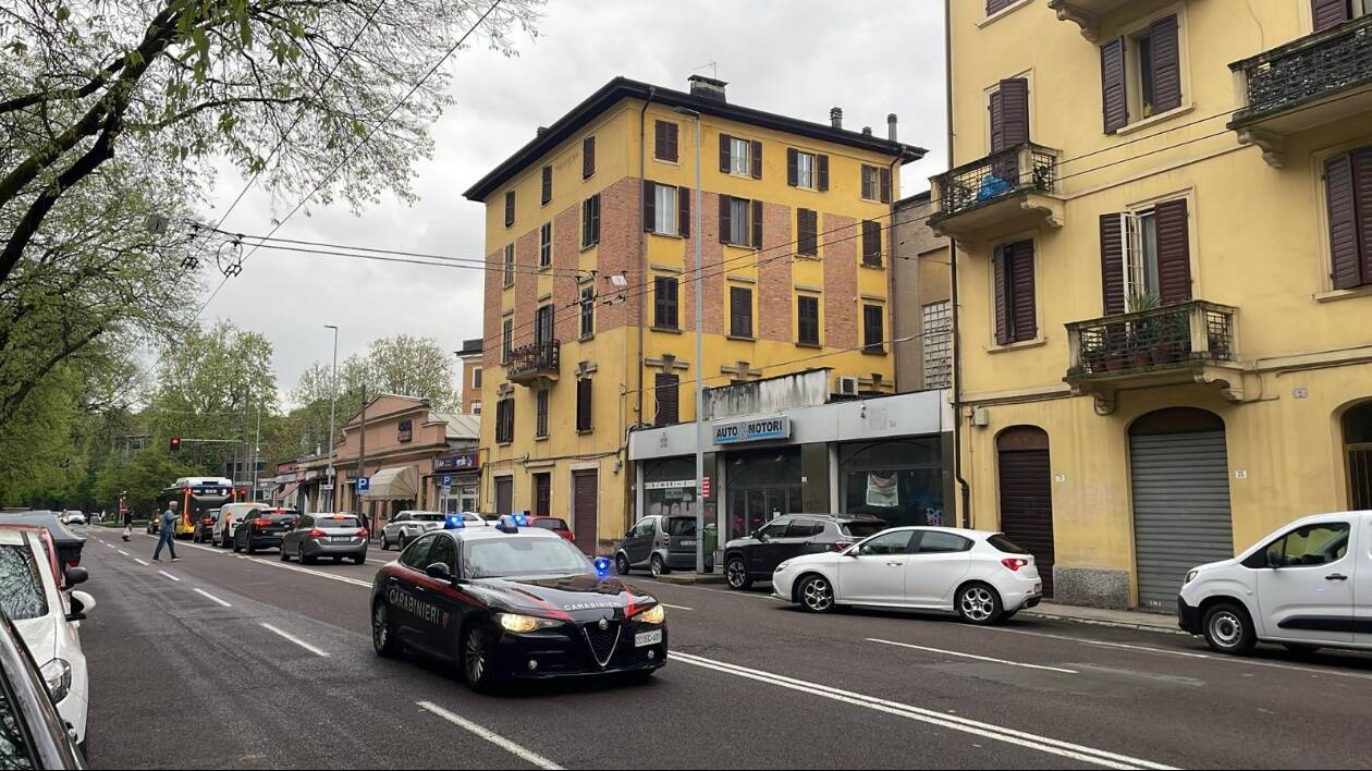Modena, tenta di rubare un'auto: arrestato 34enne ucraino
