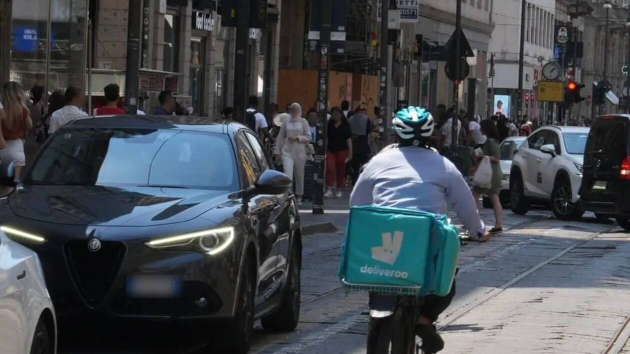 Primo maggio, lo sfruttamento camuffato: chi e cosa difendono davvero i sindacati oggi?