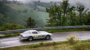 https://www.lapressa.it/articles/078998/maranello-ferrari-TN.jpg