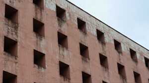 https://www.lapressa.it/articles/079175/modena-cimitero-di-san-cataldo-aldo-rossi-TN.jpg