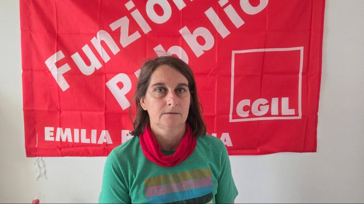 Vertenza biblioteca Delfini, anche la Cgil attacca: 'Comune faccia marcia indietro'