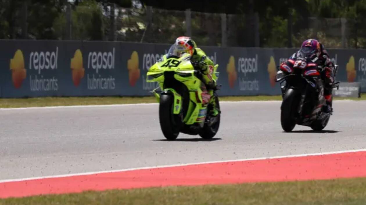 Di Giannantonio vince il Gp di Catalogna: gara segnata dagli incidenti