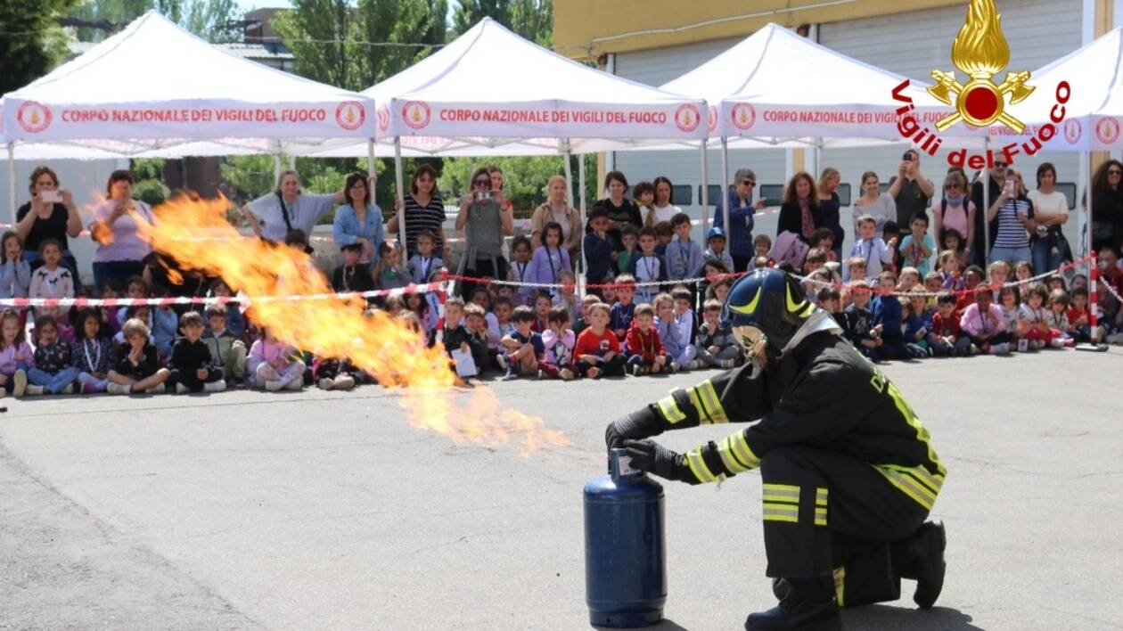 VVFF: boom di presenze per 'Caserme Aperte', oltre 400 bambini alla giornata dedicata alla sicurezza