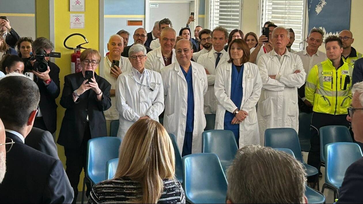Strage di Modena, resta in prognosi riservata la 53enne più grave