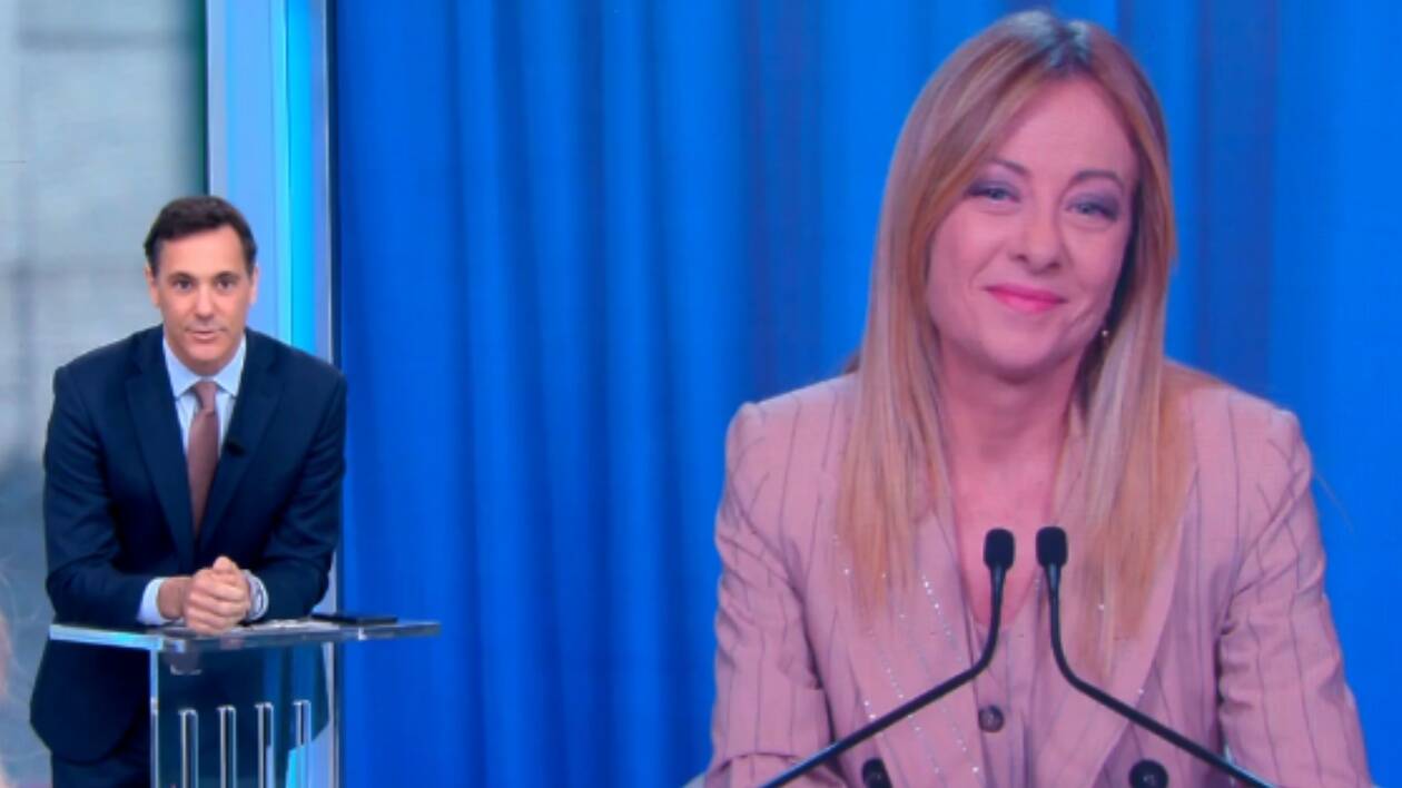 Strage di Modena, il premier Meloni apre per la prima volta anche alla pista del fondamentalismo islamico
