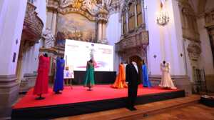 https://www.lapressa.it/articles/079717/momenti-maria-carafoli-modena-TN.jpg