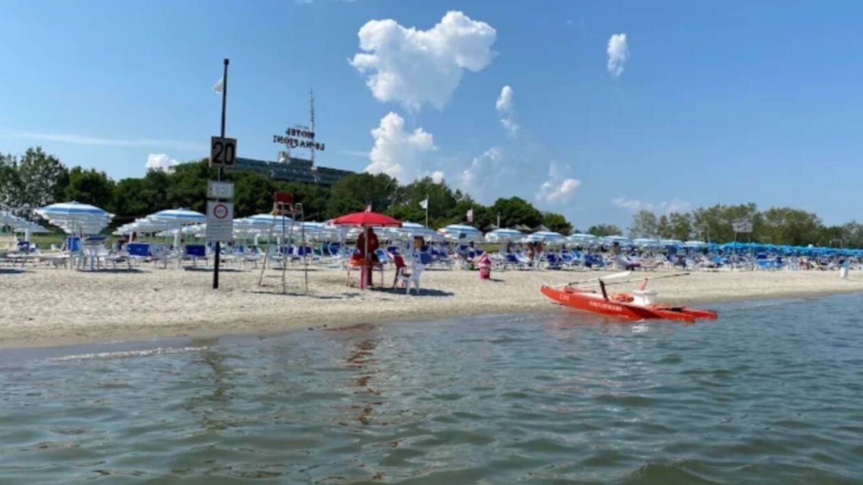 Malore in acqua: modenese di 69 anni muore al Lido della Nazioni