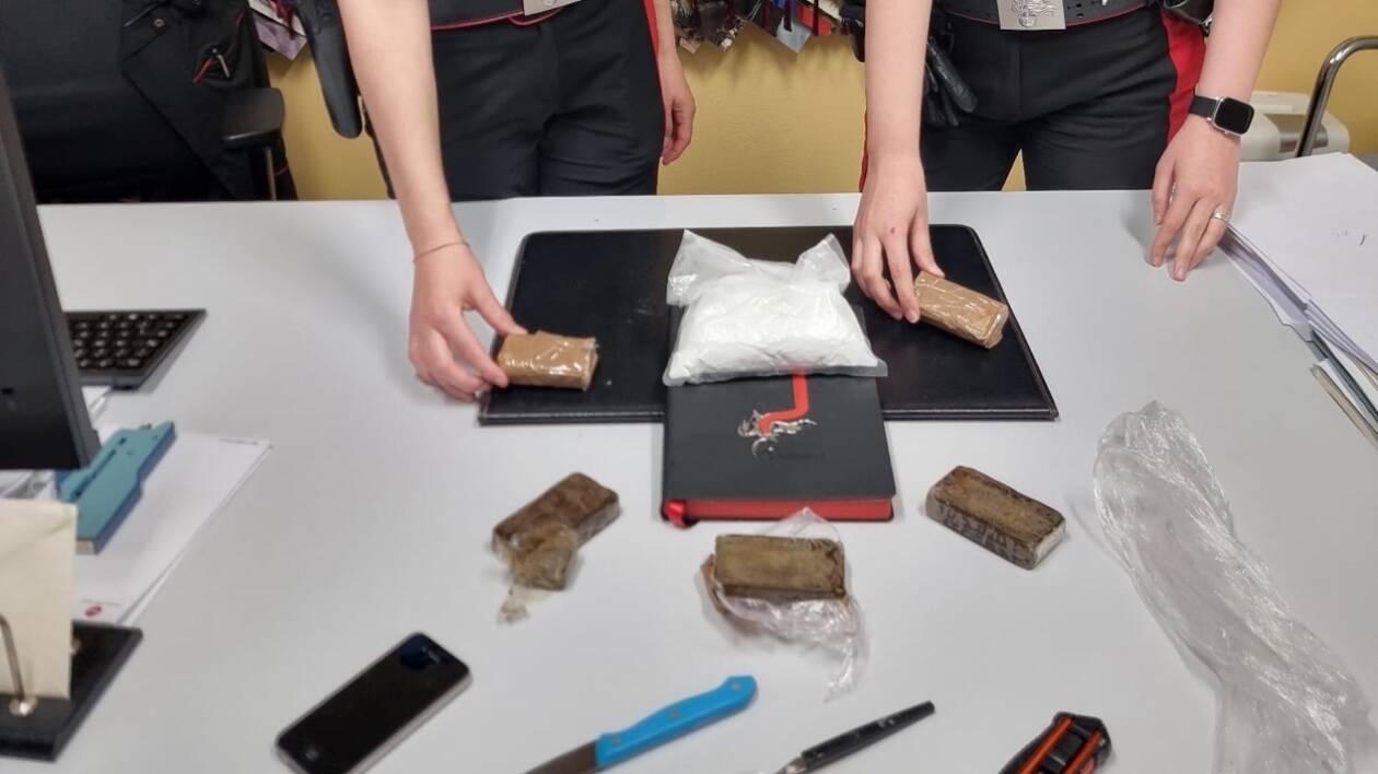 Soliera, nascondono droga nella casa in comodato d’uso: denunciati 5 nordafricani