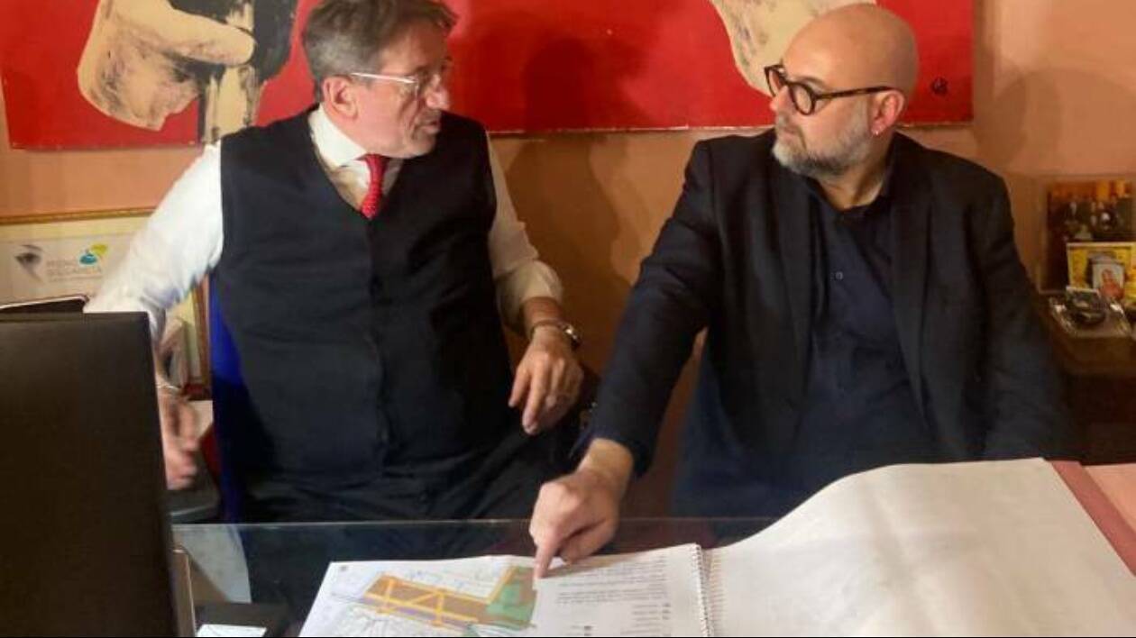 Mvp provoca: 'Modena, unica città italiana con due sindaci'