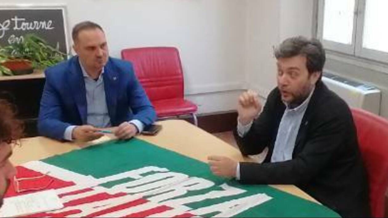 'Indagato inchiesta terrorismo alle elementari: urge chiarezza, i responsabili siano sospesi'