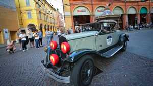 https://www.lapressa.it/articles/079977/mille-miglia-aci-modena-TN.jpg