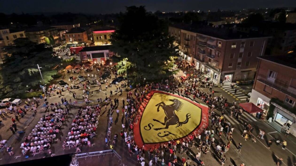 A Maranello torna la Notte Rossa, festa dei motori