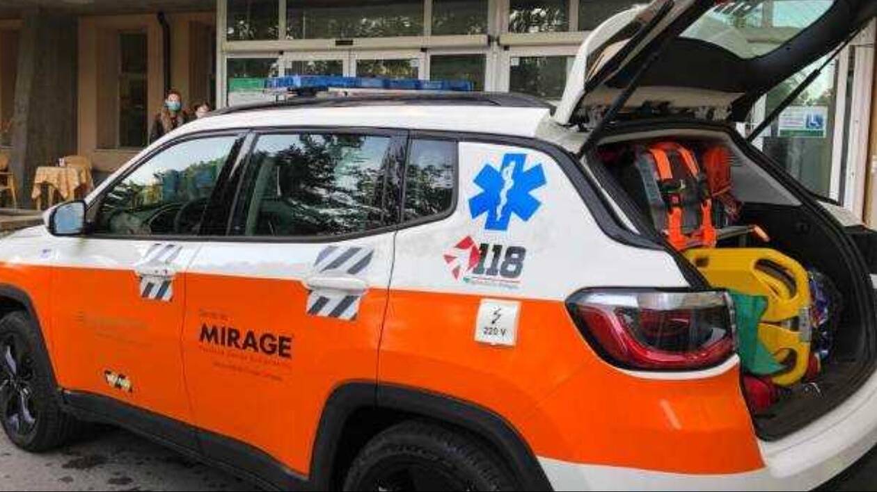 Automedica in più solo nel week-end, il comitato insorge: 'Non erano questi i patti'