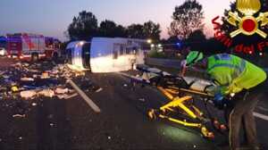 https://www.lapressa.it/articles/080233/a1-incidente-TN.jpg