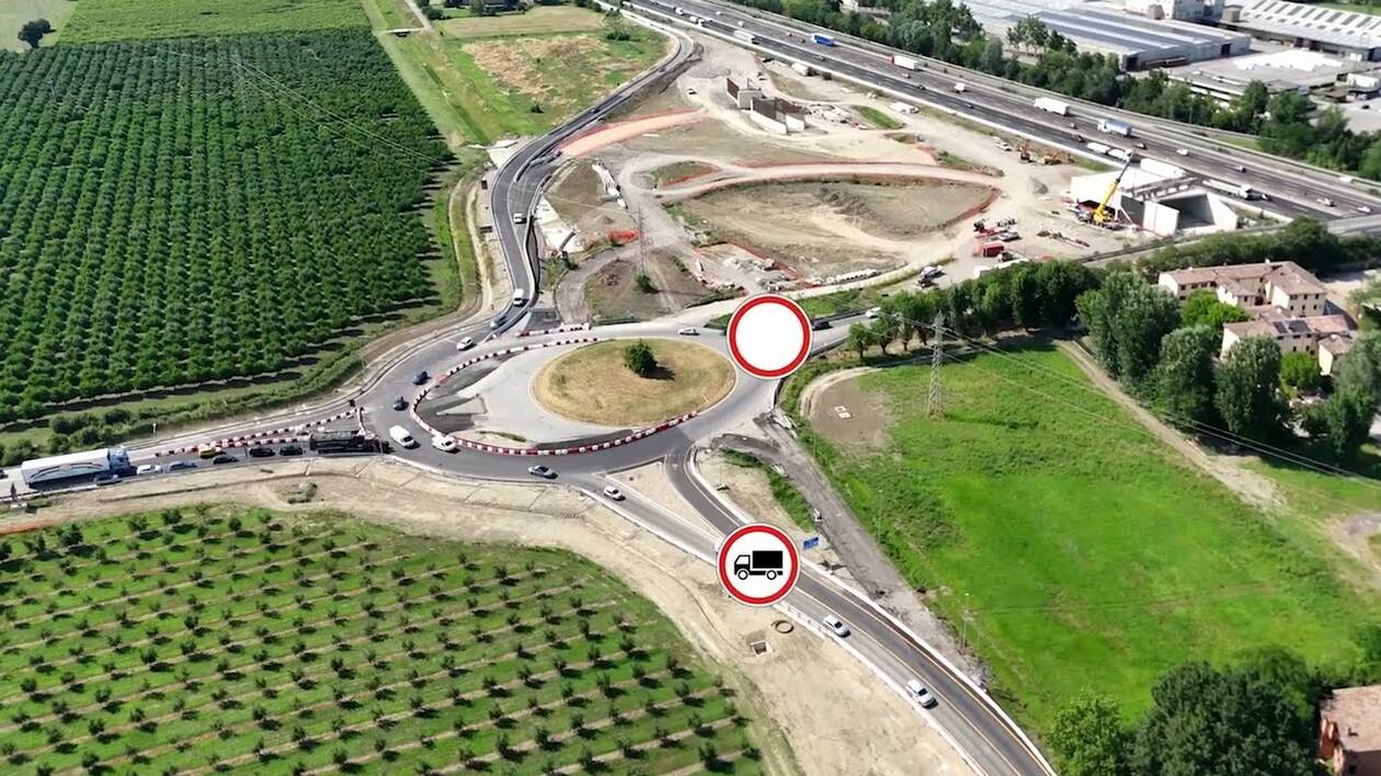 Modena, chiude per un mese la Nuova Estense: i percorsi alternativi